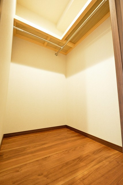 桜新町ヒミコマンション　5.6帖洋室WIC