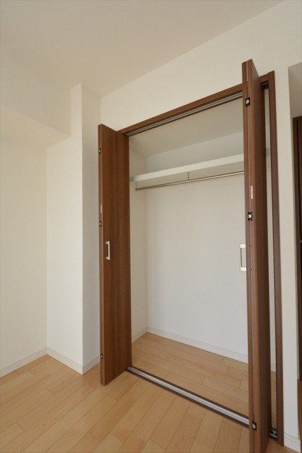 目黒グリーンコープ　洋室5.8帖収納