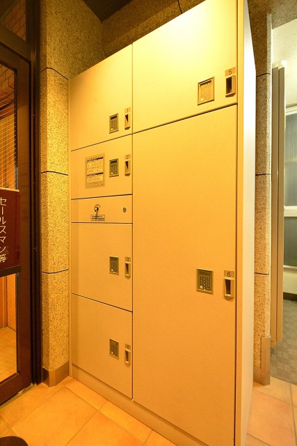 コーヅ白金台　宅配BOX