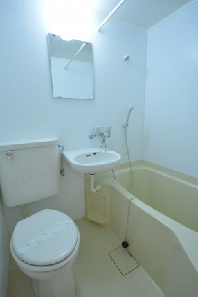 中野永谷マンション　ユニットバス