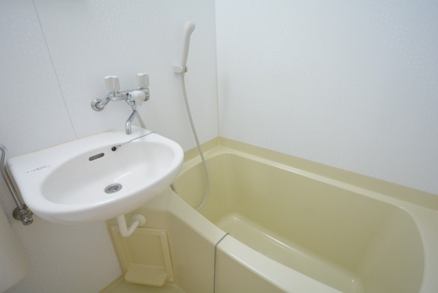 中野永谷マンション　バスルーム