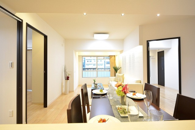 ライオンズマンション市ヶ谷　14.7帖のLDK