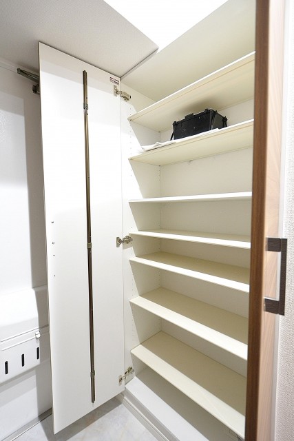 アルテール新宿　シューズBOX