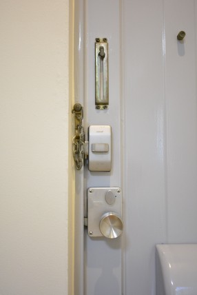 中野永谷マンション　玄関