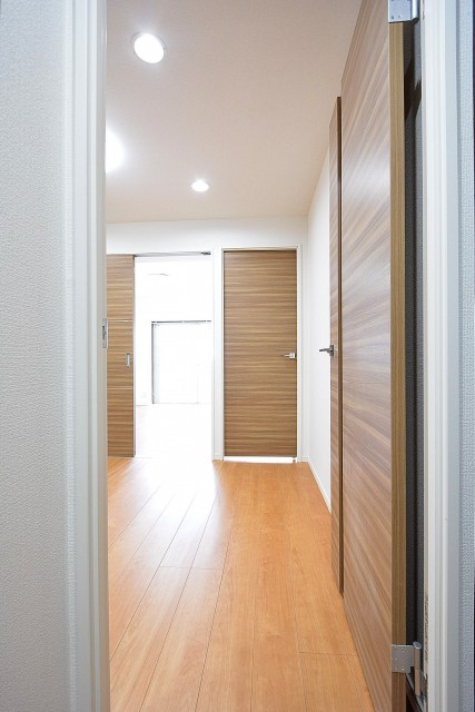 アルテール新宿　DKドア