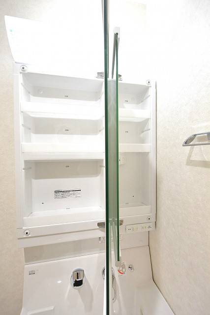 アルテール新宿　洗面台