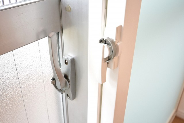 朝日目白台マンション　二重サッシ