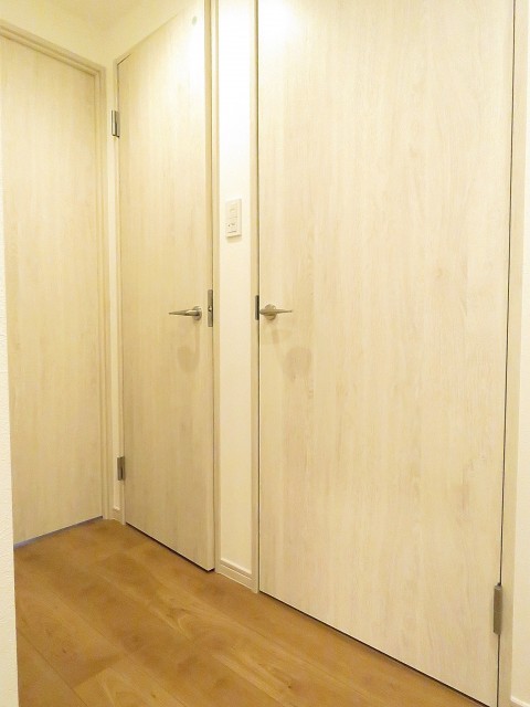 エクサージュ海岸　廊下