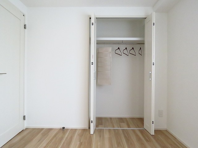 マコトパレス　洋室約5.1帖