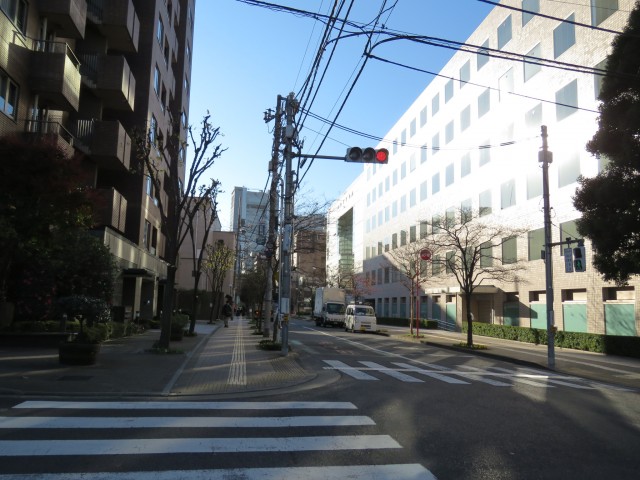 九段坂ハウス　前面道路