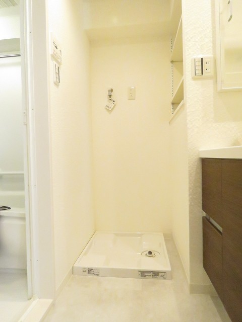 セブンスターマンション中目黒　洗濯機置場