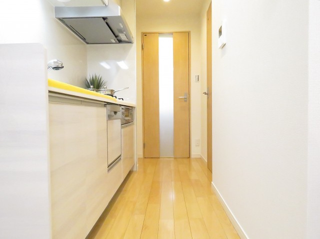 セブンスターマンション東山　LDK約8.6帖