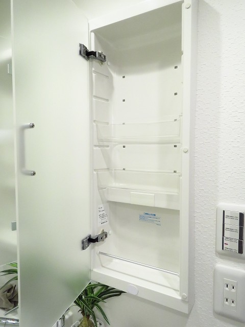 氷川アネックス2号館　キャビネット