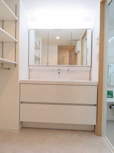 パーク・ハイム用賀　洗面化粧台