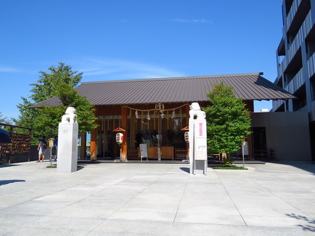 ライオンズマンション神楽坂第3　赤城神社