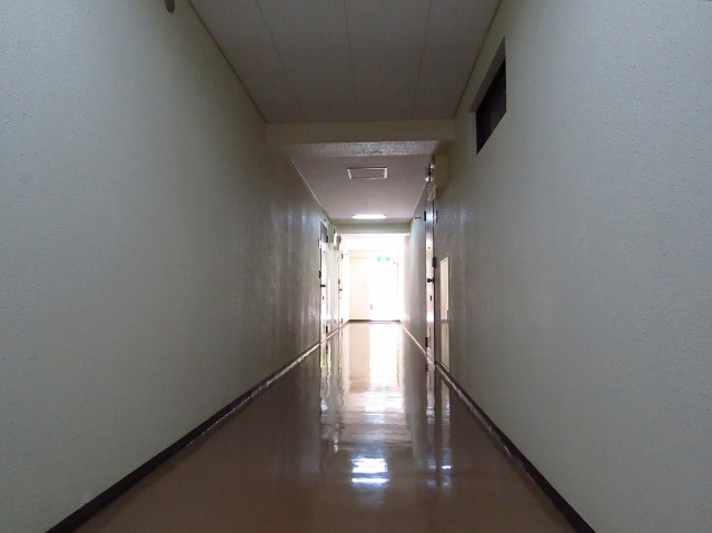 ライオンズマンション神楽坂第3　共用廊下