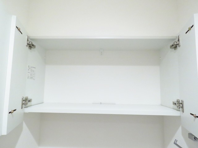 ライオンズマンション神楽坂第3　トイレ収納