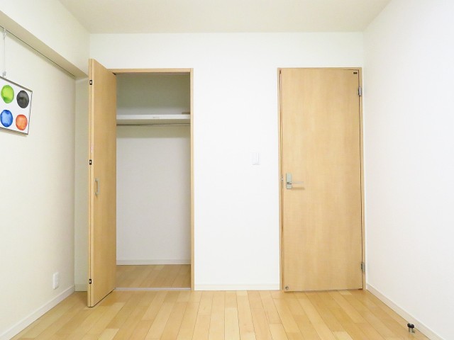 ライオンズマンション神楽坂第3　洋室約6.1帖