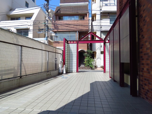 ベルディ早稲田東　エントランス