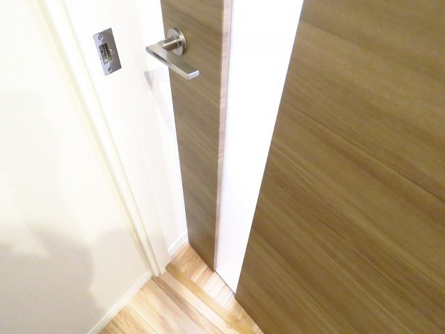 ダイアパレス戸越　LDK扉