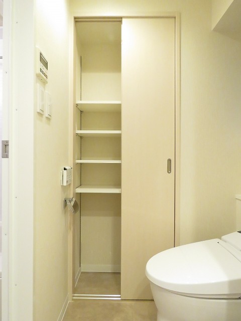 スタジオエアー白金　リネン収納