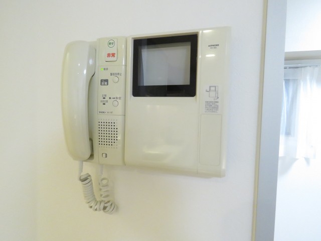 スタジオエアー白金　TVモニター付きインターホン