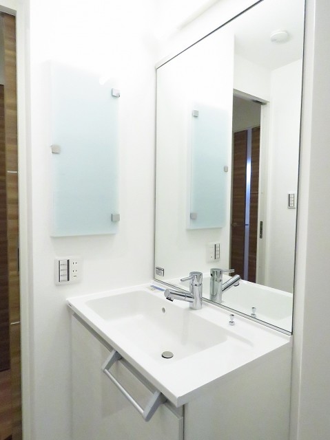 ライオンズマンション飯田橋　洗面化粧台