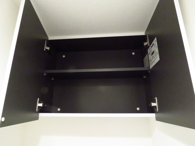 ライオンズマンション飯田橋　トイレ収納