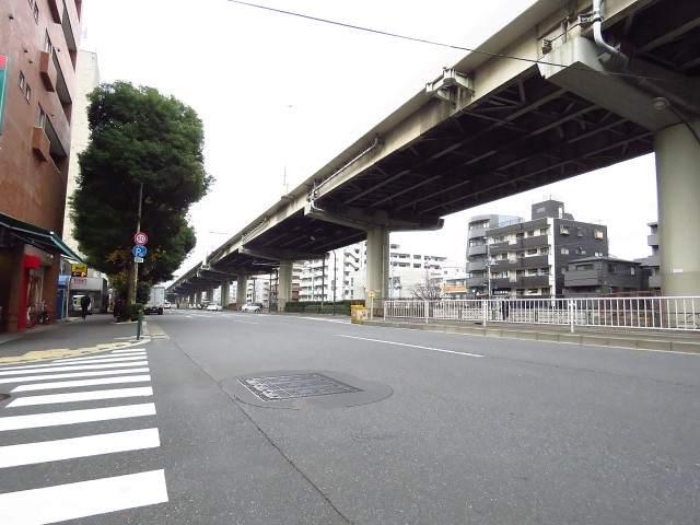 ライオンズマンション飯田橋　目白通り