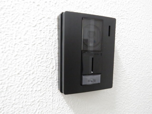 マコトパレス　TVモニター付きインターホン