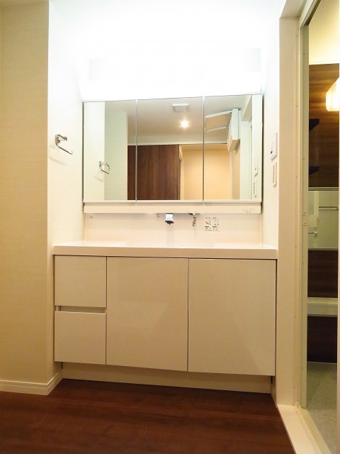 パークハイム用賀　洗面化粧台
