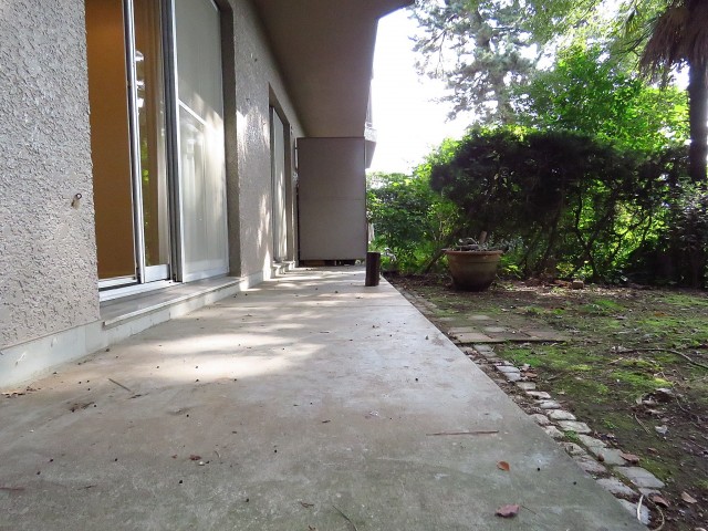 パークハイム用賀　約10㎡のバルコニー