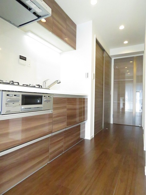 秀和第二神宮レジデンス　LDK