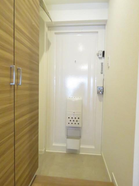 シャトレー代々木　玄関ホール