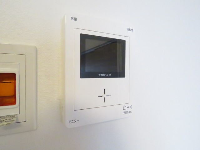 シャトレー代々木　TVモニター付きインターホン