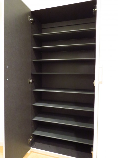 秀和代官山レジデンス　シューズBOX