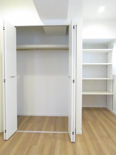 シャトレー代々木　洋室約6.0帖収納