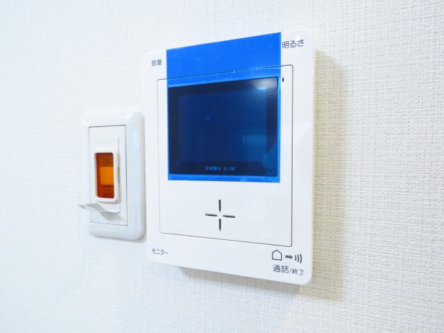 秀和代官山レジデンス　TVモニター付きインターホン