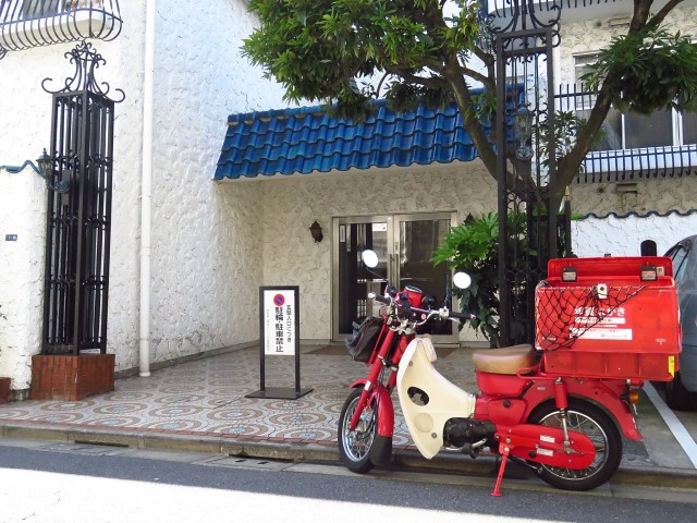 秀和第二神宮レジデンス　エントランス