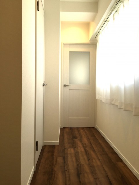 いづみハイツ芦花公園　廊下