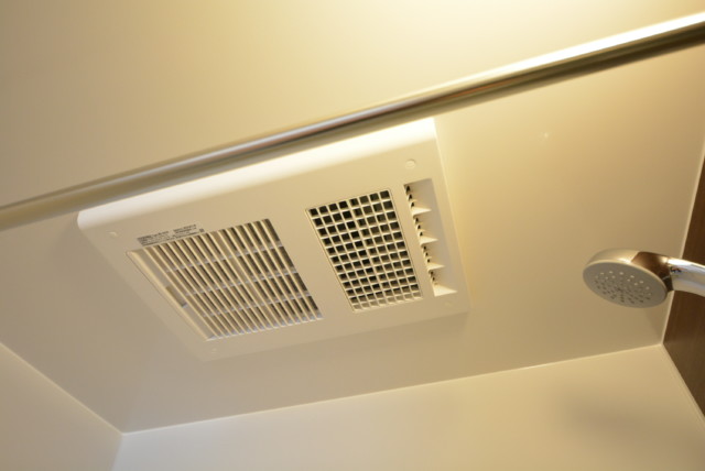 ユニーブル新宿西 浴室