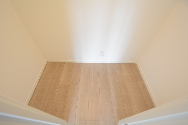 日商岩井南烏山マンション 洋室②