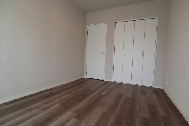 エンゼルハイム大井 洋室１