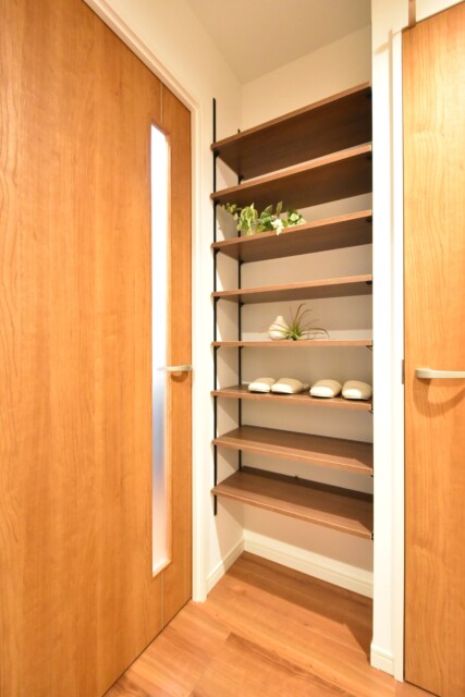 シャトー赤坂 玄関