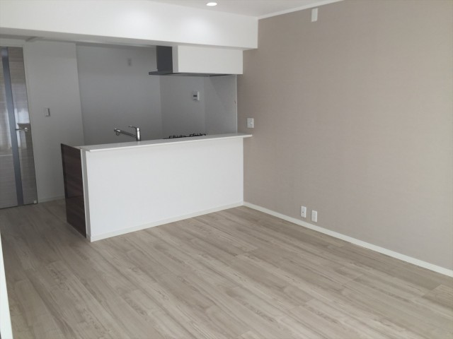 ハイホーム本陣　リビングダイニングキッチン