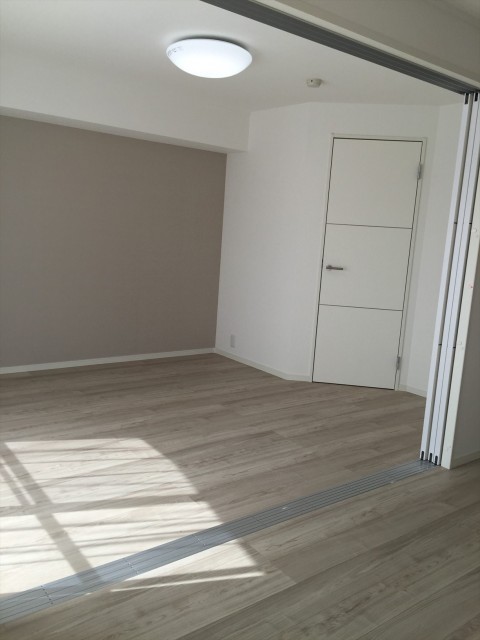 ハイホーム本陣　洋室