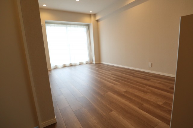 エンゼルハイム大井 リビングダイニング