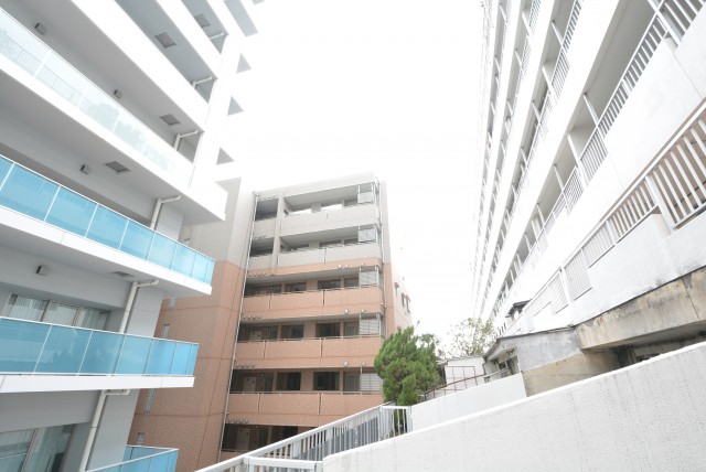 ブロードウェイ ルーフバルコニー