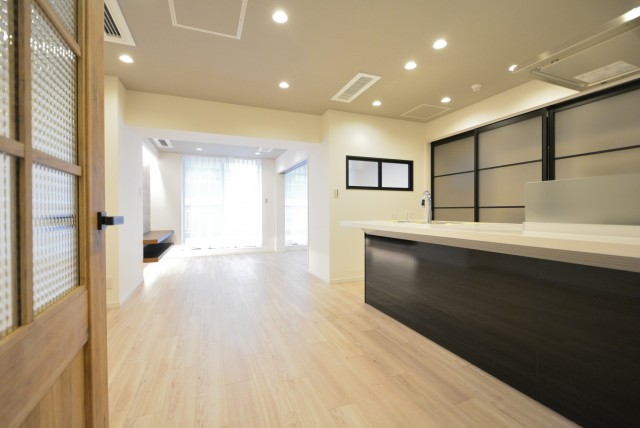 ブロードウェイ LDK+洋室1