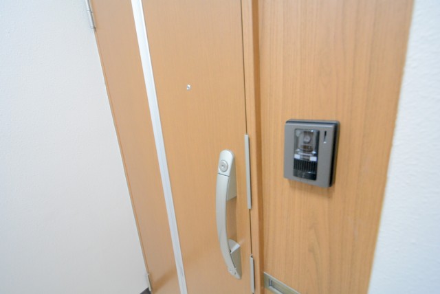 上北沢テラスA棟 玄関